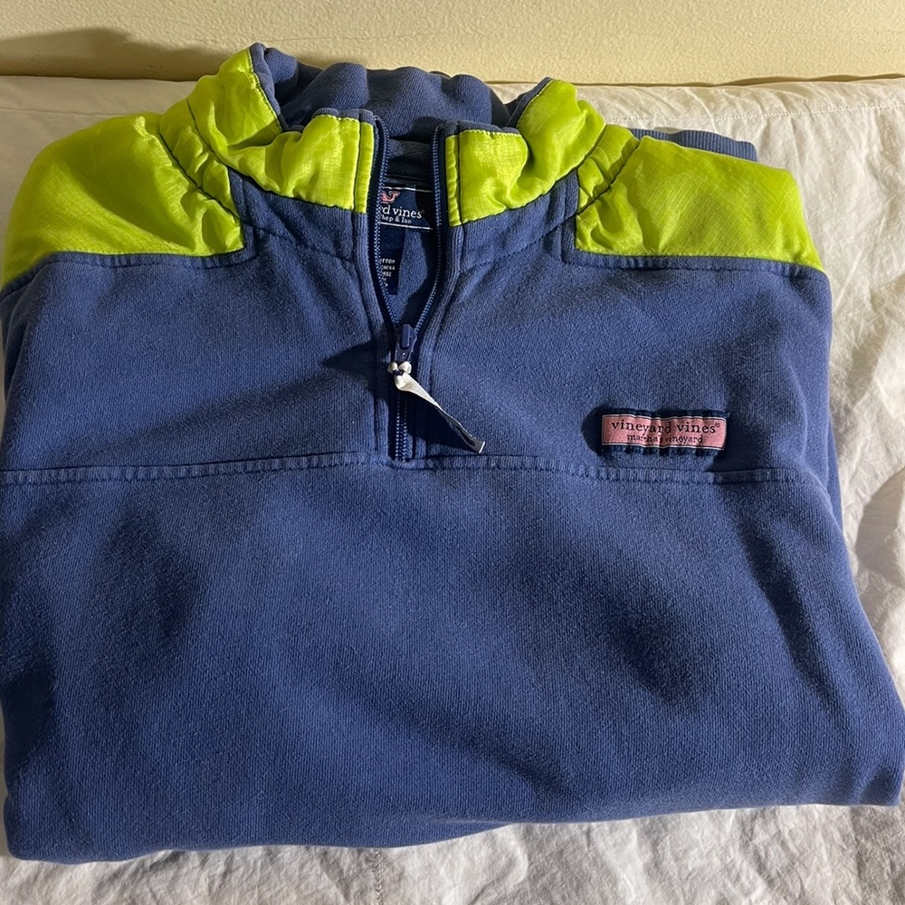Vineyard, vine, quarters zip